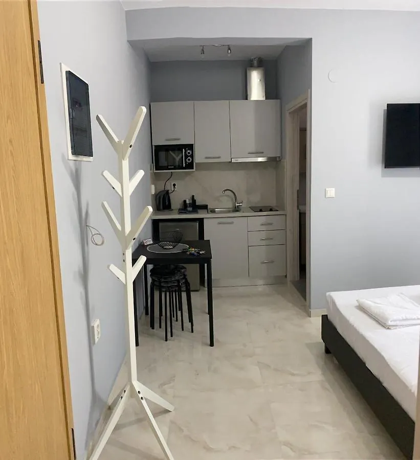 Umbrella Apartment Peraia