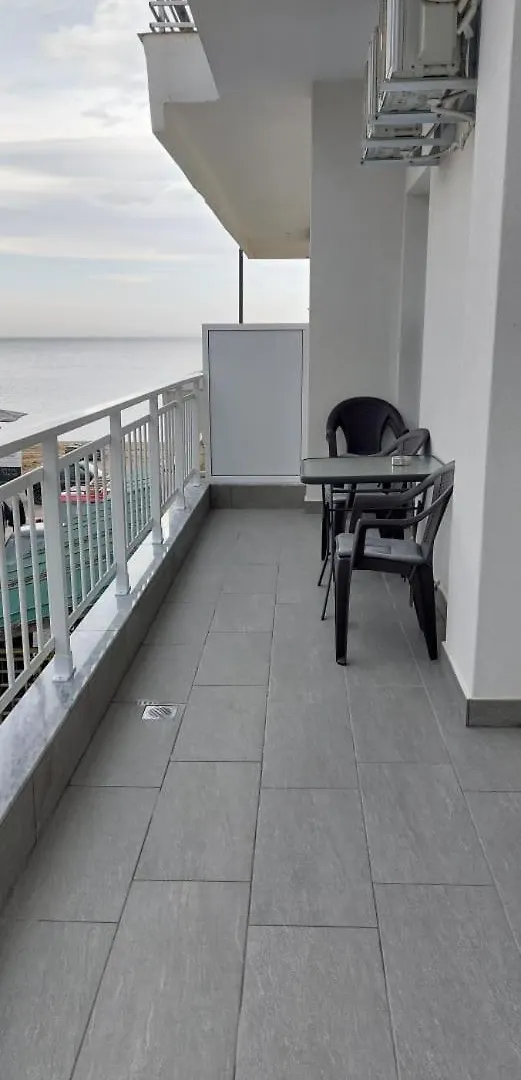 Umbrella Apartment Peraia  Greece