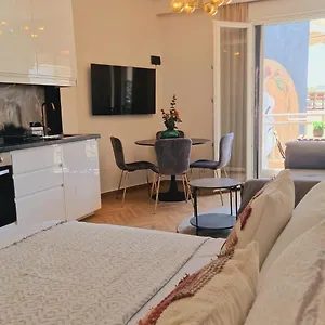  Apartament Luxury In Downtown Of Perea